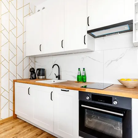 Apartmán Ukiel Park 17 Przy Plazy Miejskiej I Lesie Olštýn